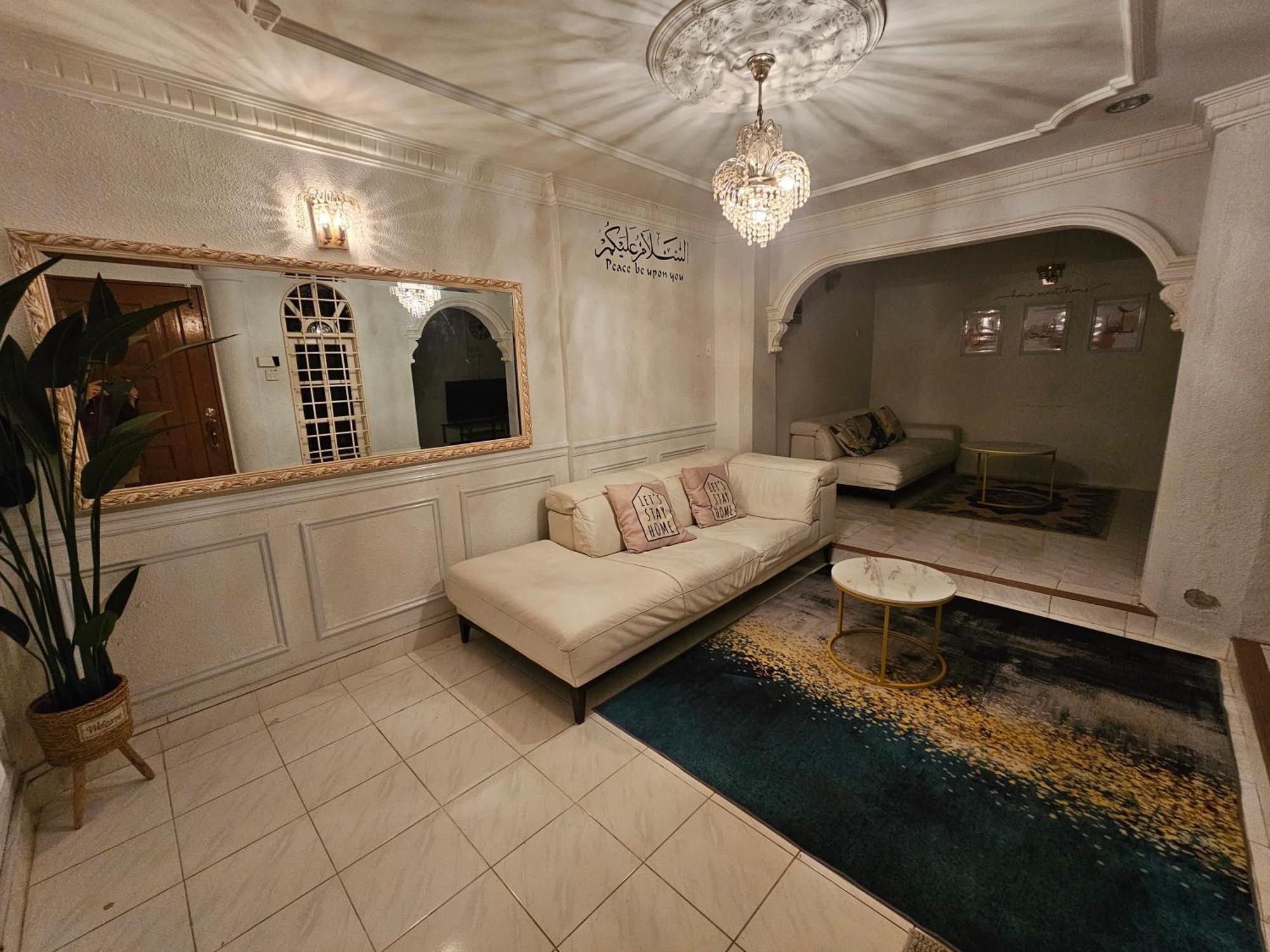 Ruhani Homestay 3 Kb - 4 Bedroom Fully Airconditioned With Wifi & Netflix Kota Bharu Eksteriør bilde